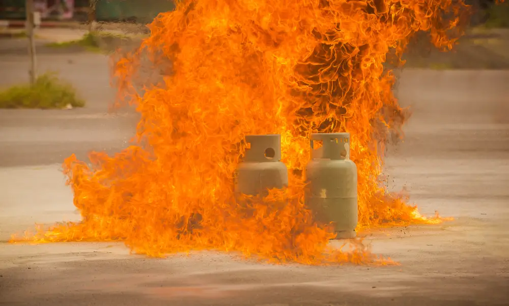 sudden lpg gas leak
